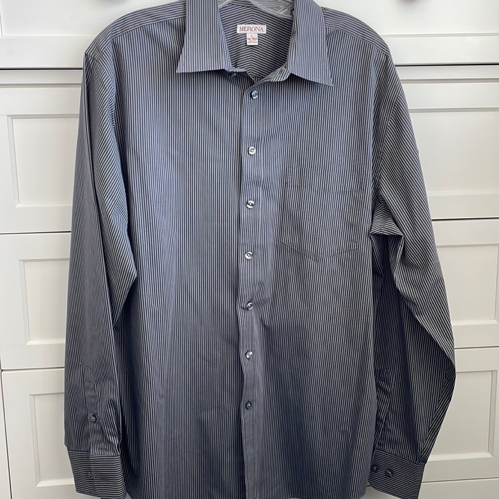 Merona Men’s Charcoal w/ White Pin Stripe Long Sleeve Button Up Dress Shirt - L